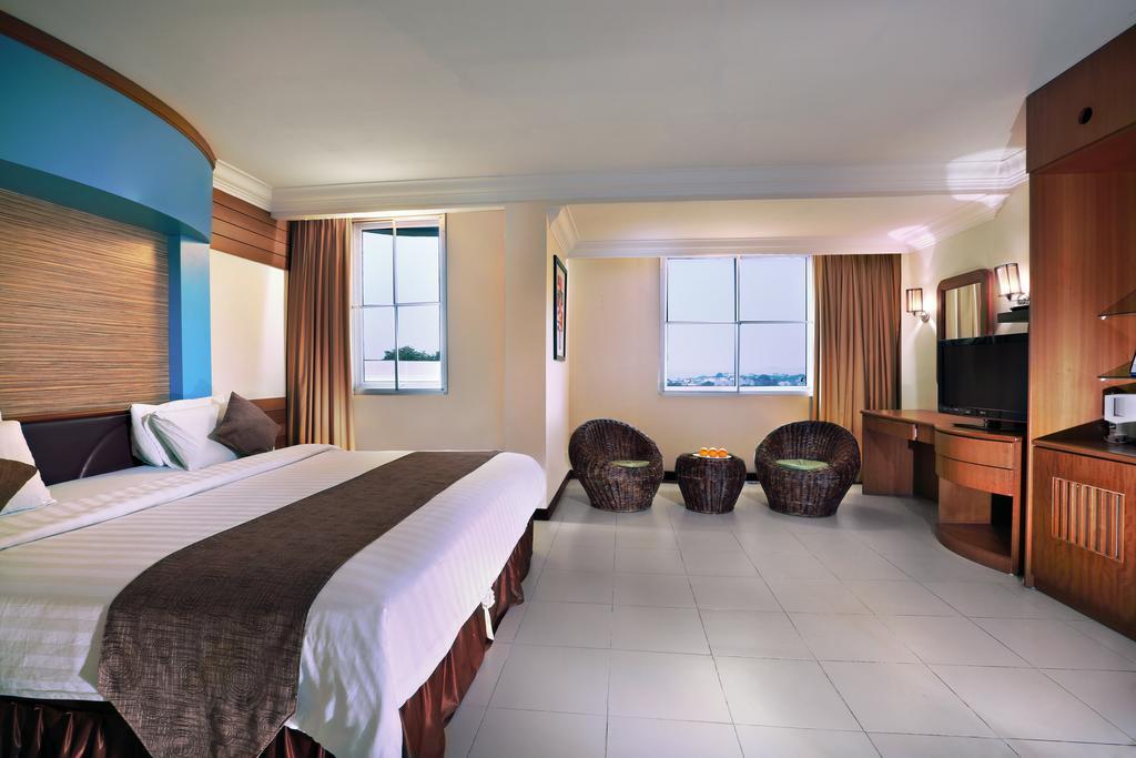 แอสตัน การิมัน ซิตี้ โฮเต็ล Hotel ตันจุง บาไล การิมุน ภายนอก รูปภาพ